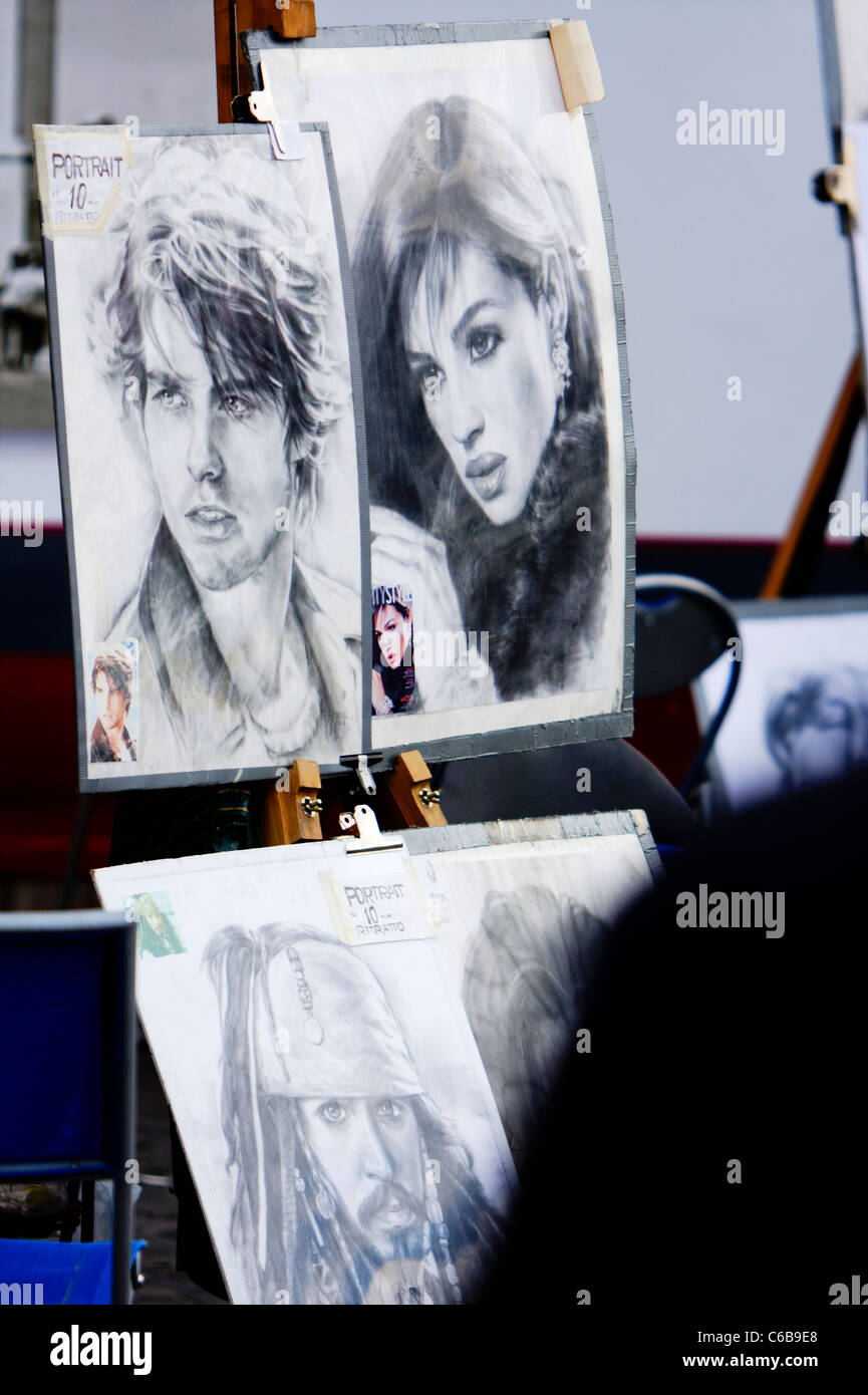 Rom Italien Europa, Künstler-Zeichnungen von Tom Cruise und Angelina Jolie und Johnny Depp Streetart-Künstler-Impressionen Stockfoto