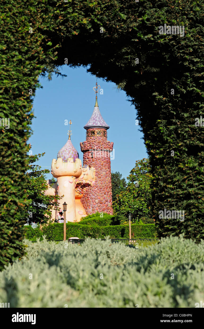 Alice es Curious Labyrinth. Disneyland Paris. Stockfoto
