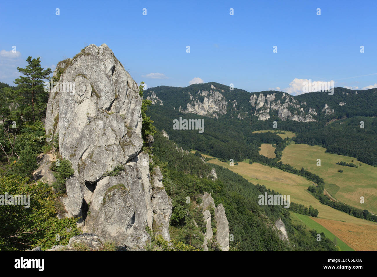 Blick auf das Naturschutzgebiet zwischen Reserwationgrenzen, Slowakei. Stockfoto