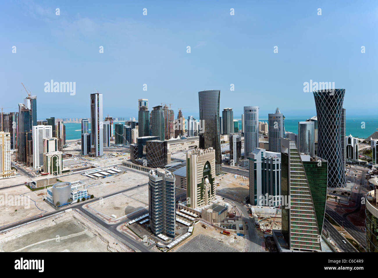 Katar, Naher Osten, Arabische Halbinsel, Doha, neue Skyline der West Bay zentralen finanziellen Bezirk von Doha Stockfoto