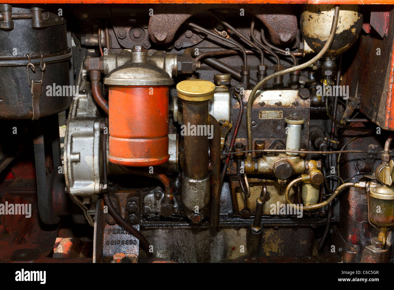 50er Jahre Perkins 4 Zylinder Dieselmotor wie am Nuffield Universal Traktor montiert. Whitwell & Reepham Dampf Rallye, Norfolk UK Stockfoto