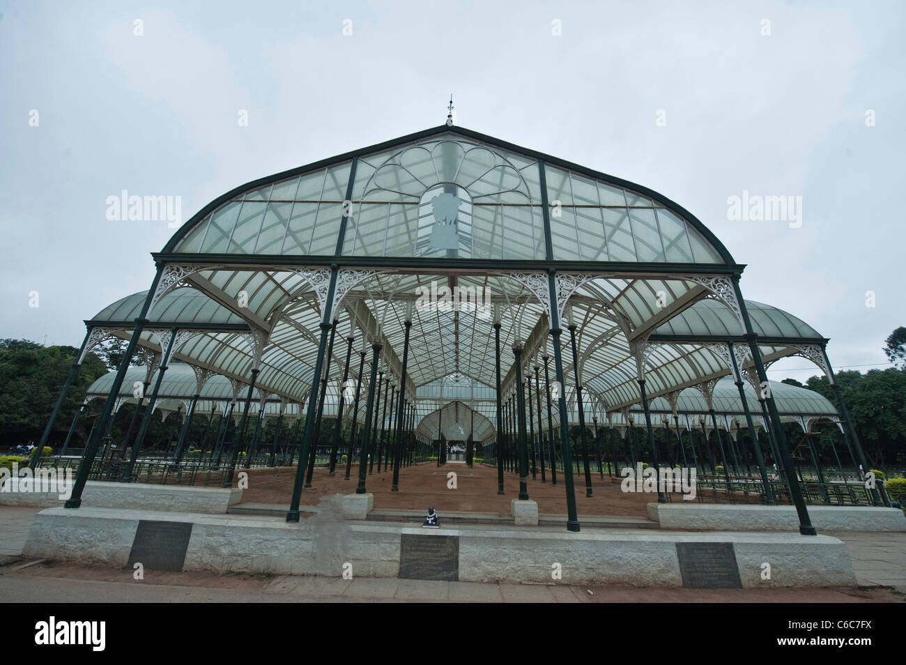 Wrought Eisen 100 Jahre alte Harbium im Lalbagh Garden, Bengaluru Karnataka / Indien. Stockfoto