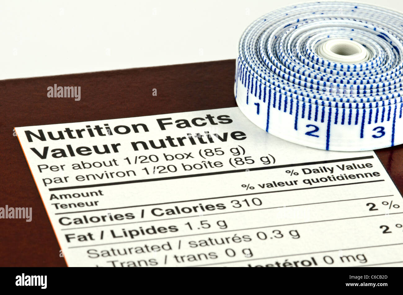 Nährwerte und Maßband-Diät-Konzept Stockfoto