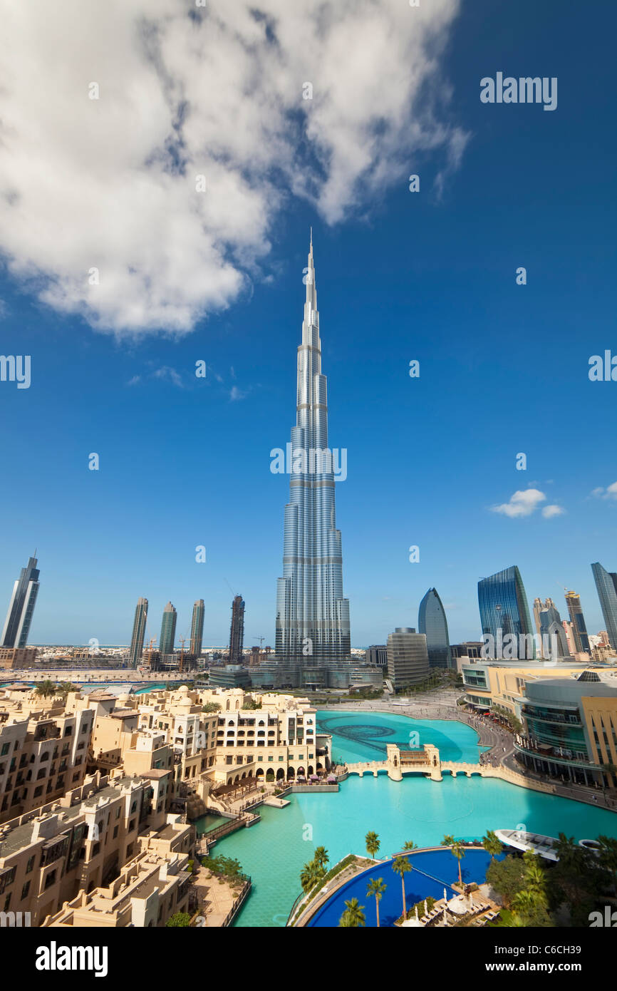 Das Burj Khalifa, abgeschlossen im Jahr 2010 die höchsten künstlichen Bauwerk der Welt, Dubai, Vereinigte Arabische Emirate Stockfoto