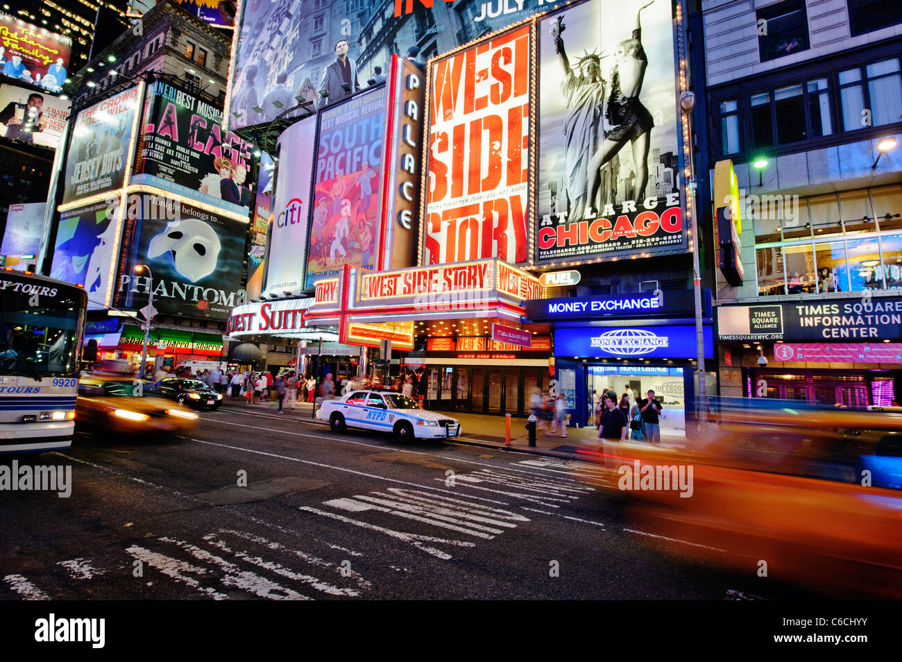 TImes Square von Nacht, New York City, Manhattan, USA. Stockfoto