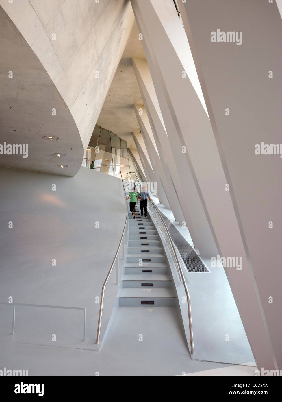 Mercedes-Benz Museum in Stuttgart Deutschland Stockfoto