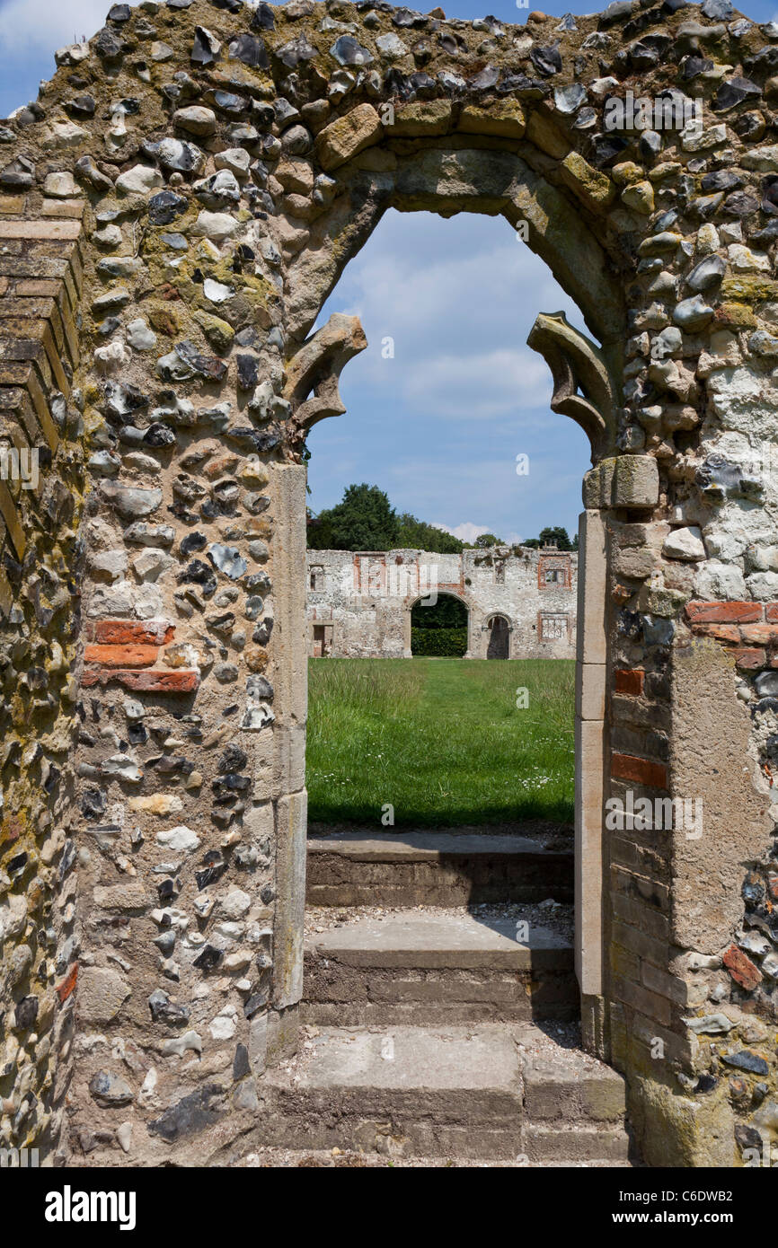 Unsere Liebe Frau von Thetford Cluniac mittelalterlichen Priory Ruinen, Norfolk, Großbritannien, Stockfoto