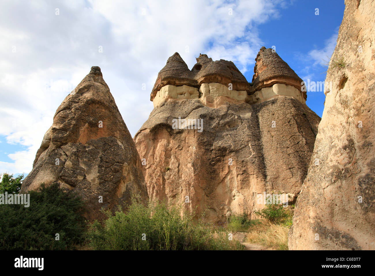 Tuffstein vulkanischen Formationen Fairy Chimneys Pasabagi Avanos Cavusin Kappadokien Anatolien Türkei Stockfoto