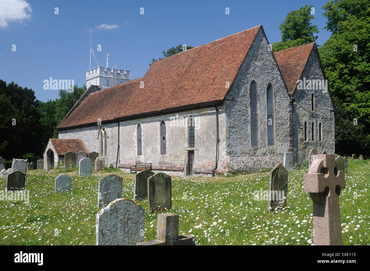 Die Kirche der Enthauptung des Hl. Johannes des Täufers in Doddington, Kent, England Stockfoto