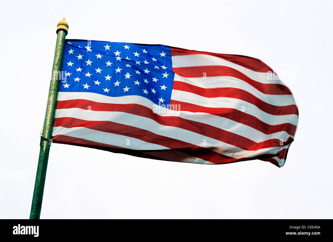 USA-Flagge, Stars And Stripes, Vereinigte Staaten von Amerika, amerikanische nationale Fahnen vom Fahnenmast Stockfoto