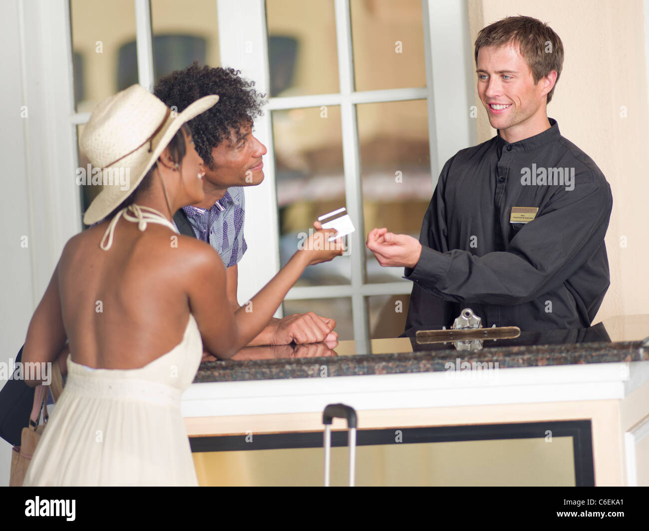 USA, Arizona, Scottsdale, paar, Hotel Check-in Stockfoto