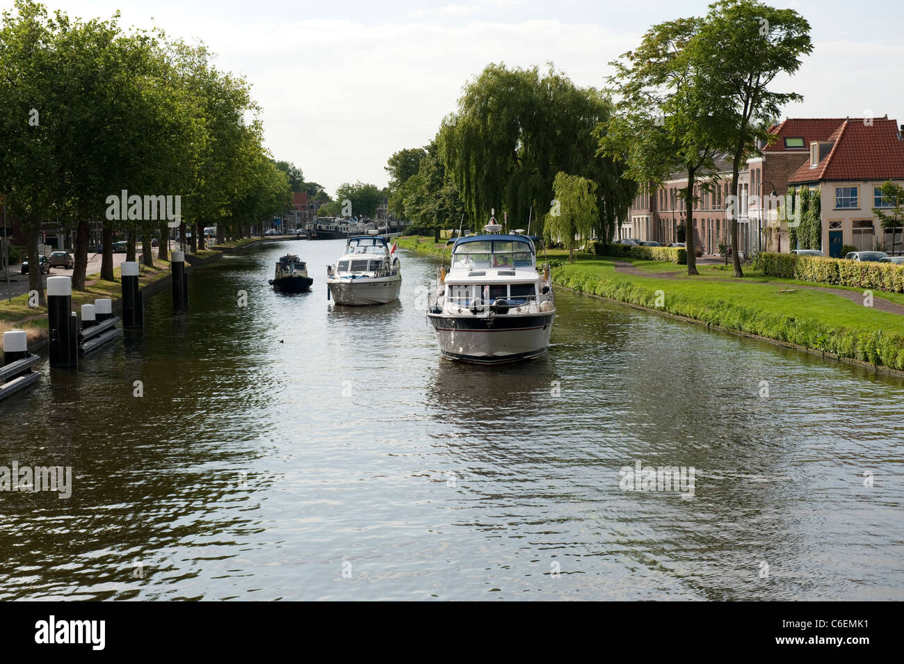 Freizeit Craft Boote auf Kanal Delft Holland Niederlande Europa Stockfoto