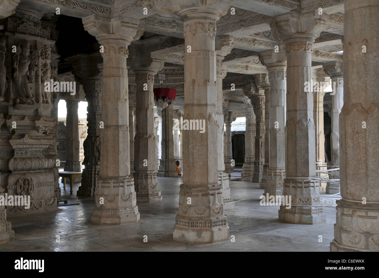 Inneren Chaumukha Mandir Jain Tempel Ranakpur Rajasthan Indien Stockfoto