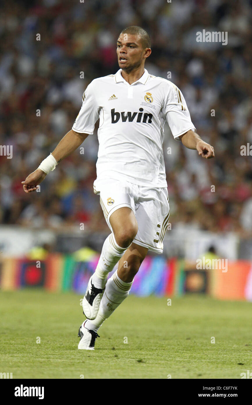 Pepe (Real) spielen für den Panic "Supercup" zwischen Real Madrid und Barcelona Match. Stockfoto