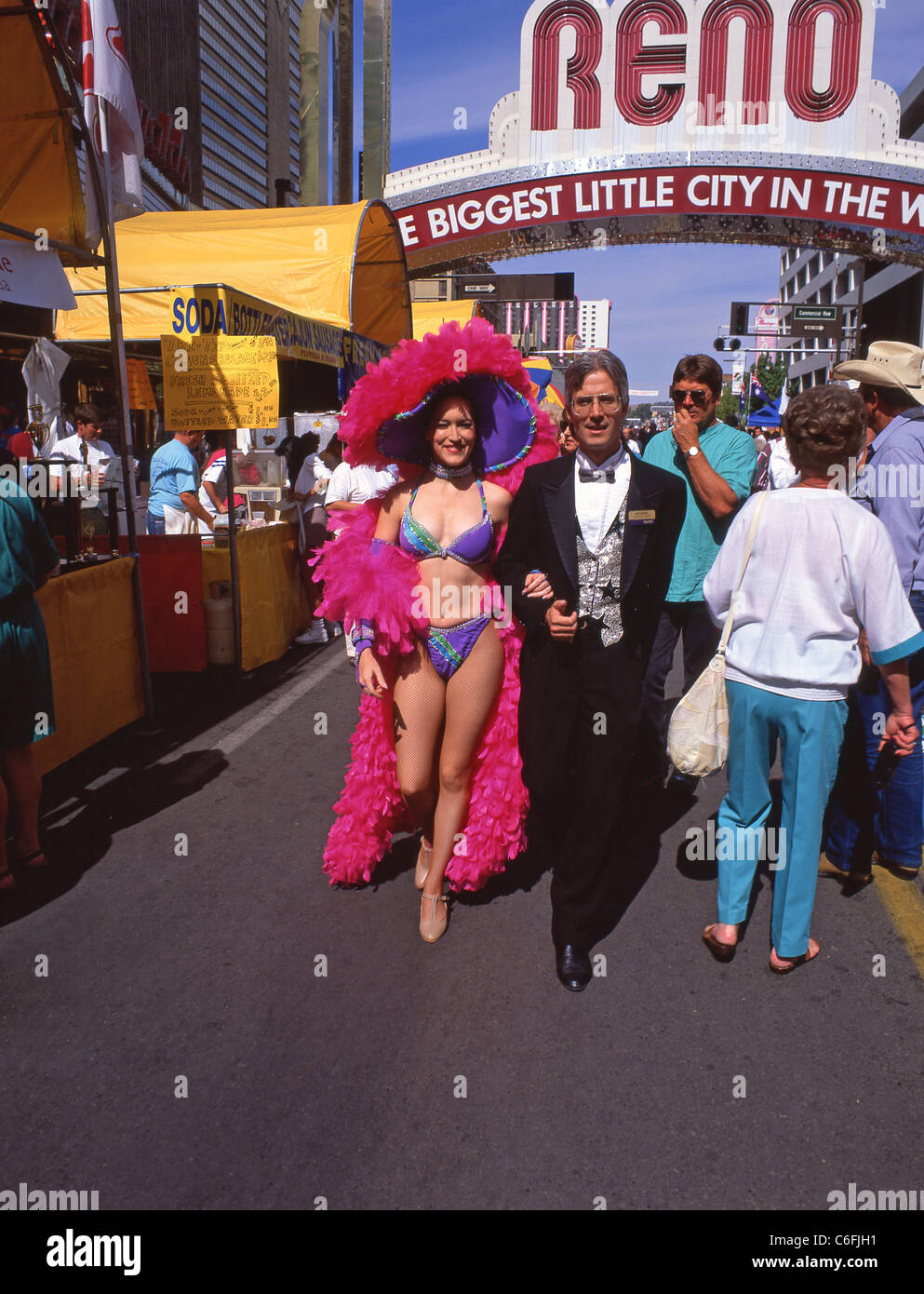Showgirl in Street, Downtown, Reno, Nevada, Vereinigte Staaten von Amerika Stockfoto