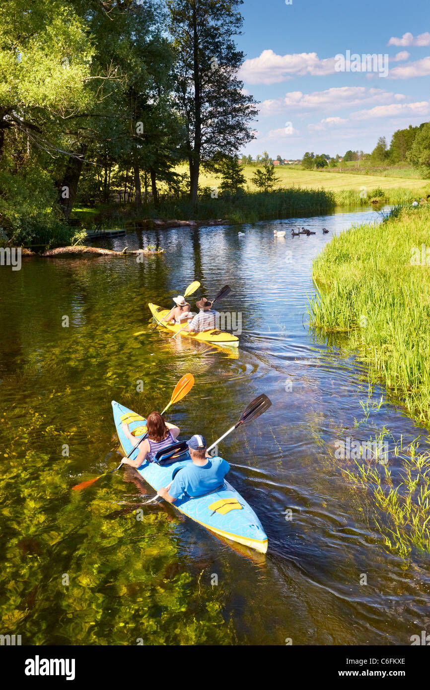 Masuren - Kajak auf der Krutynia Fluss, Masuren, Polen Stockfotografie -  Alamy