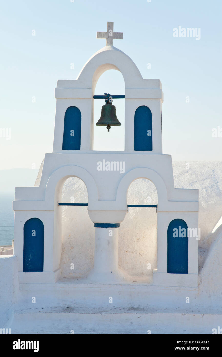 Kirchturm, Oia (La), Santorini (Thira), Kykladen, Ägäis, Griechenland, Europa Stockfoto