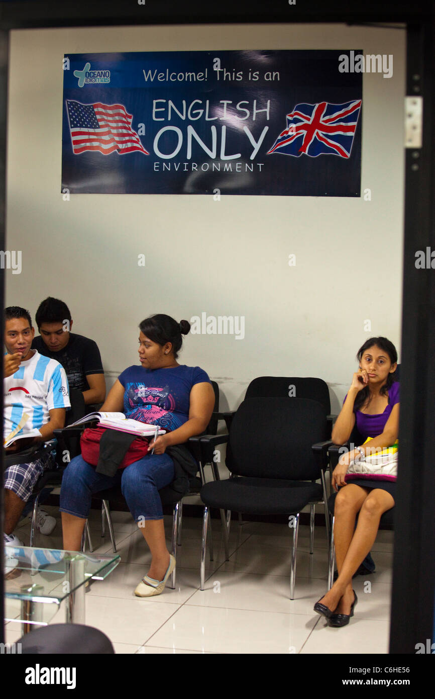 Oceano-Englisch-Schule in San Salvador, El Salvador Stockfoto