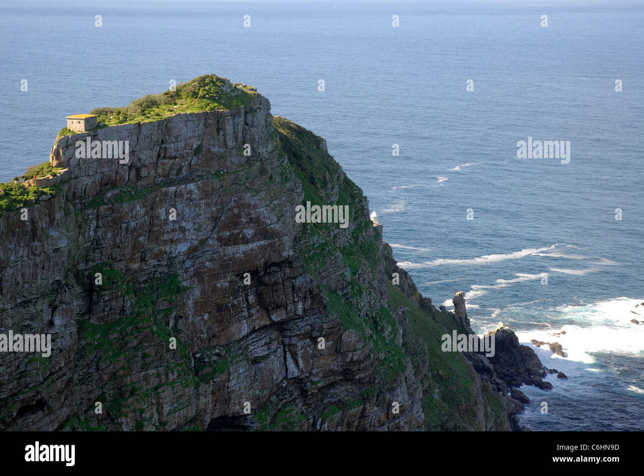 Klippen und Meer am Kap der guten Hoffnung und Cape Point, Table Mountain National Park, Western Cape, Südafrika Stockfoto