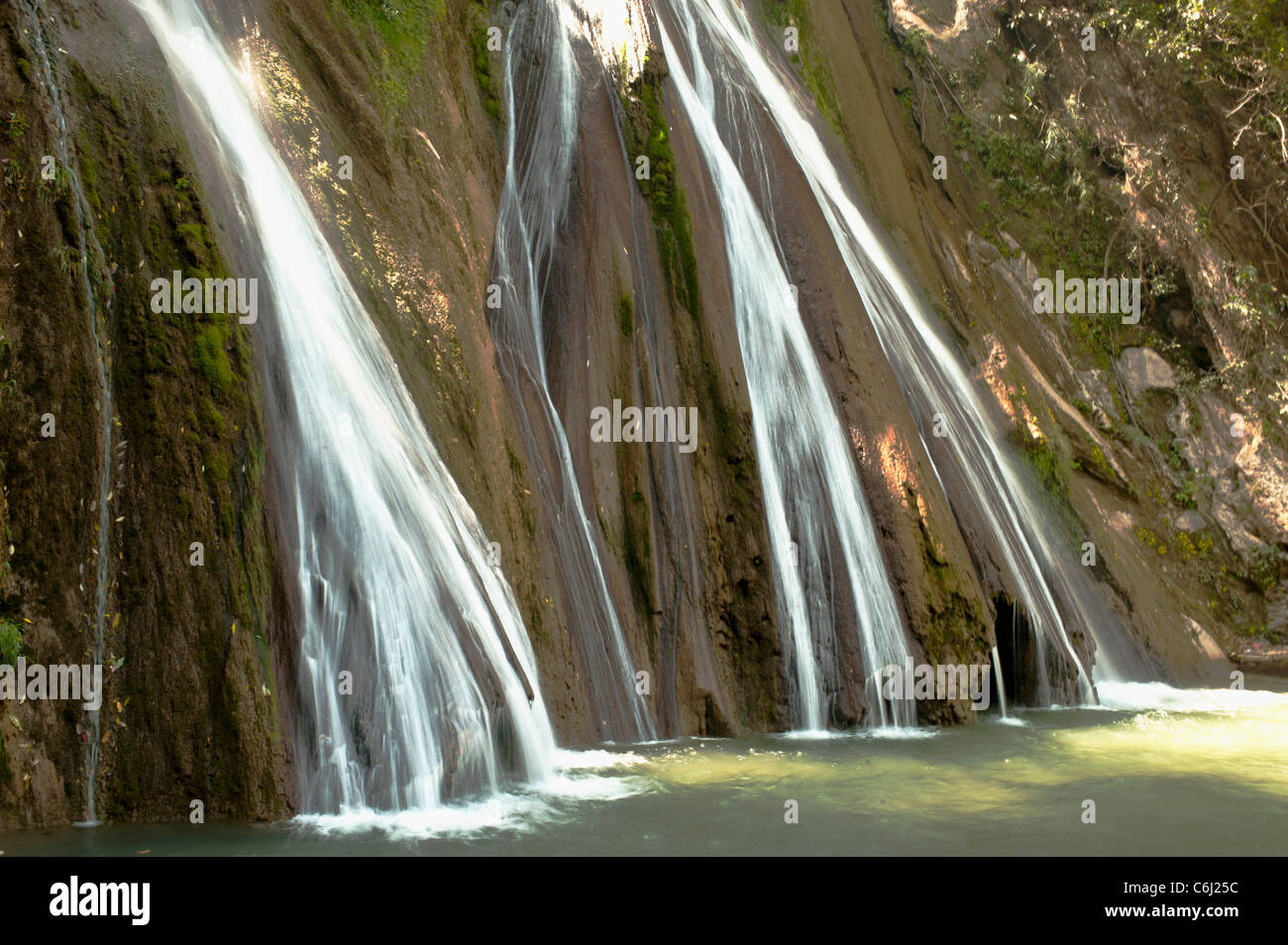 Wasser fällt in Indien Stockfoto