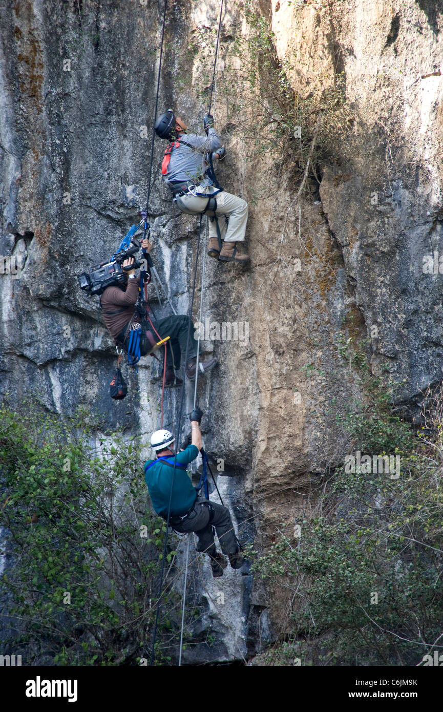 Präsident Felipe Calderon und Peter Greenberg steigen Sie hinab in die Höhle der Schwalben in Mexiko Stockfoto