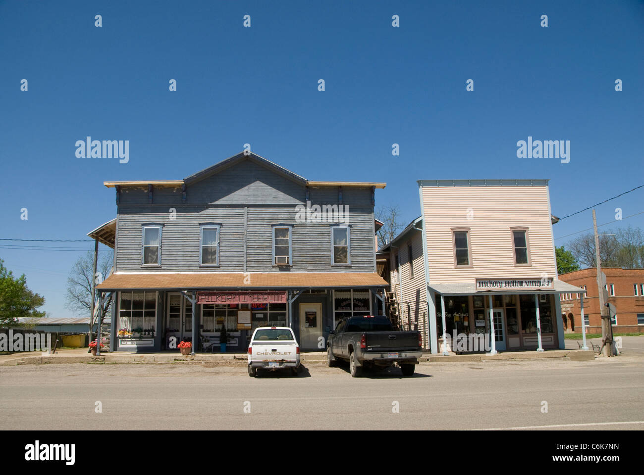 Geschäfte auf der Main Street, Kleinstadt, Hickory Ecken Michigan USA Stockfoto