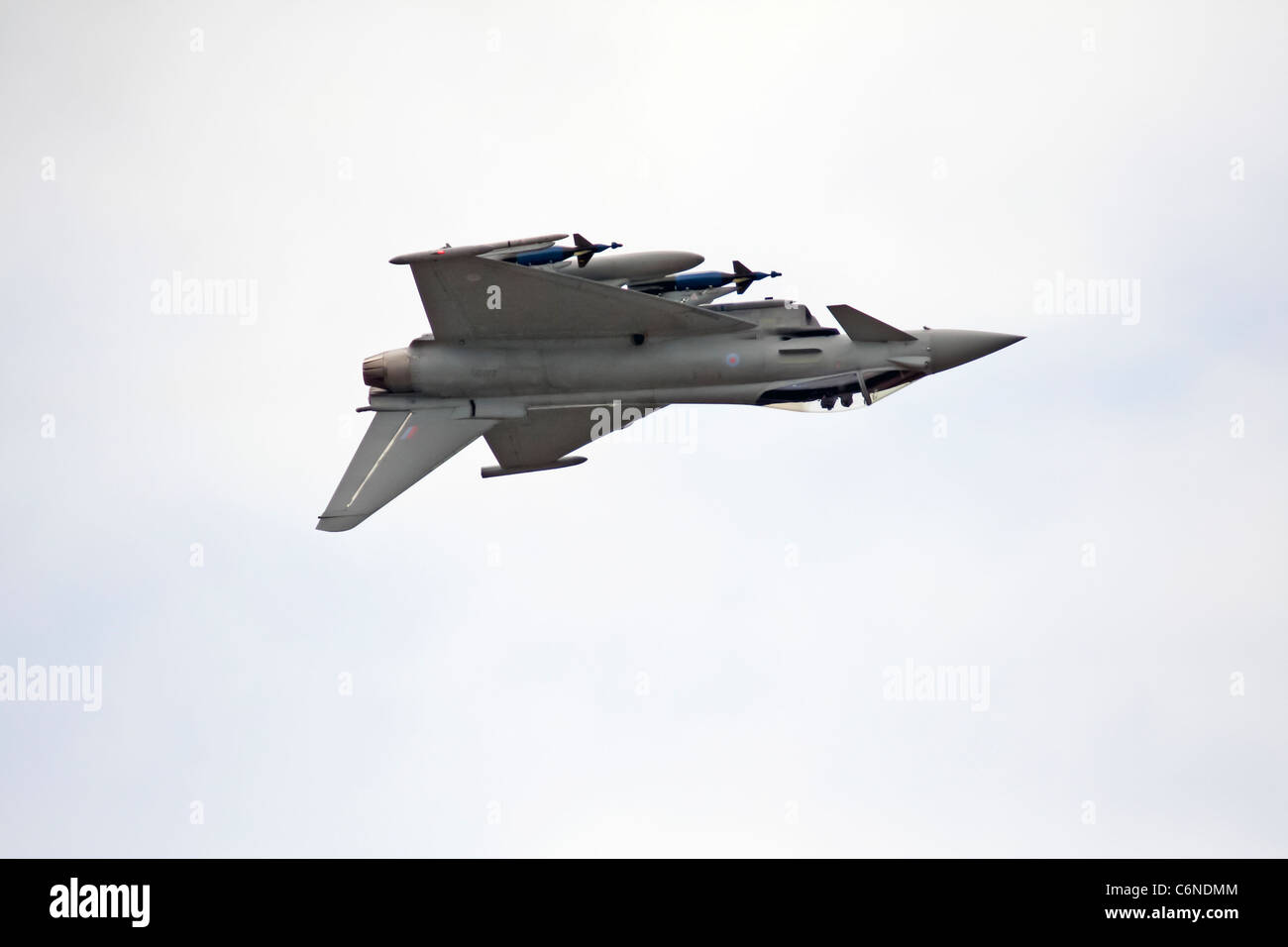 Anzeige von BAE Systems Eurofighter Typhoon auf der Farnborough International Airshow Stockfoto