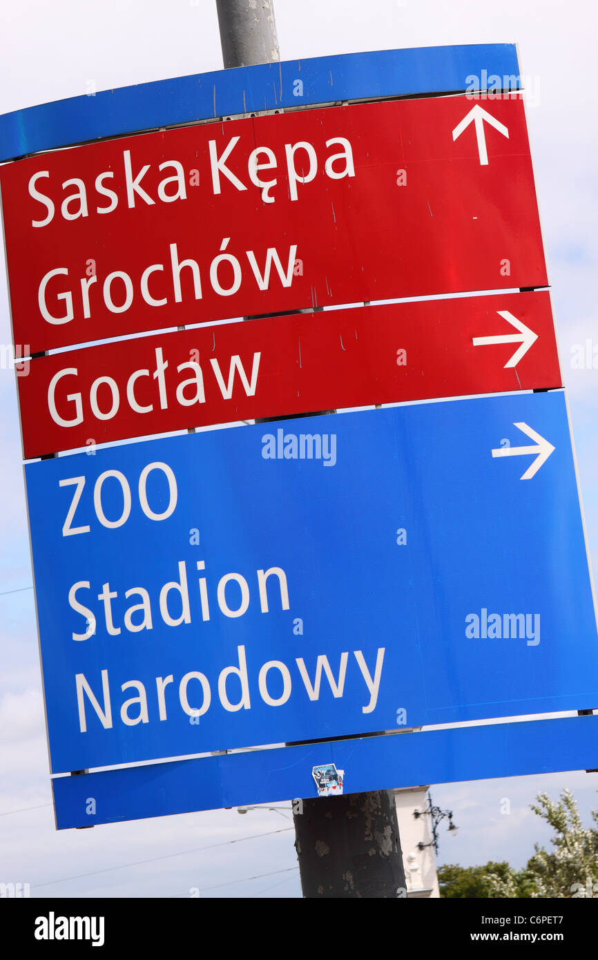 Warschau Polen Wegweiser nach dem Stadion Narodowy national Stadium und Zoo Stockfoto