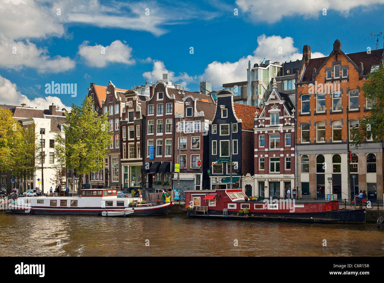 Europa, Niederlande, Kanal in Amsterdam Stockfoto