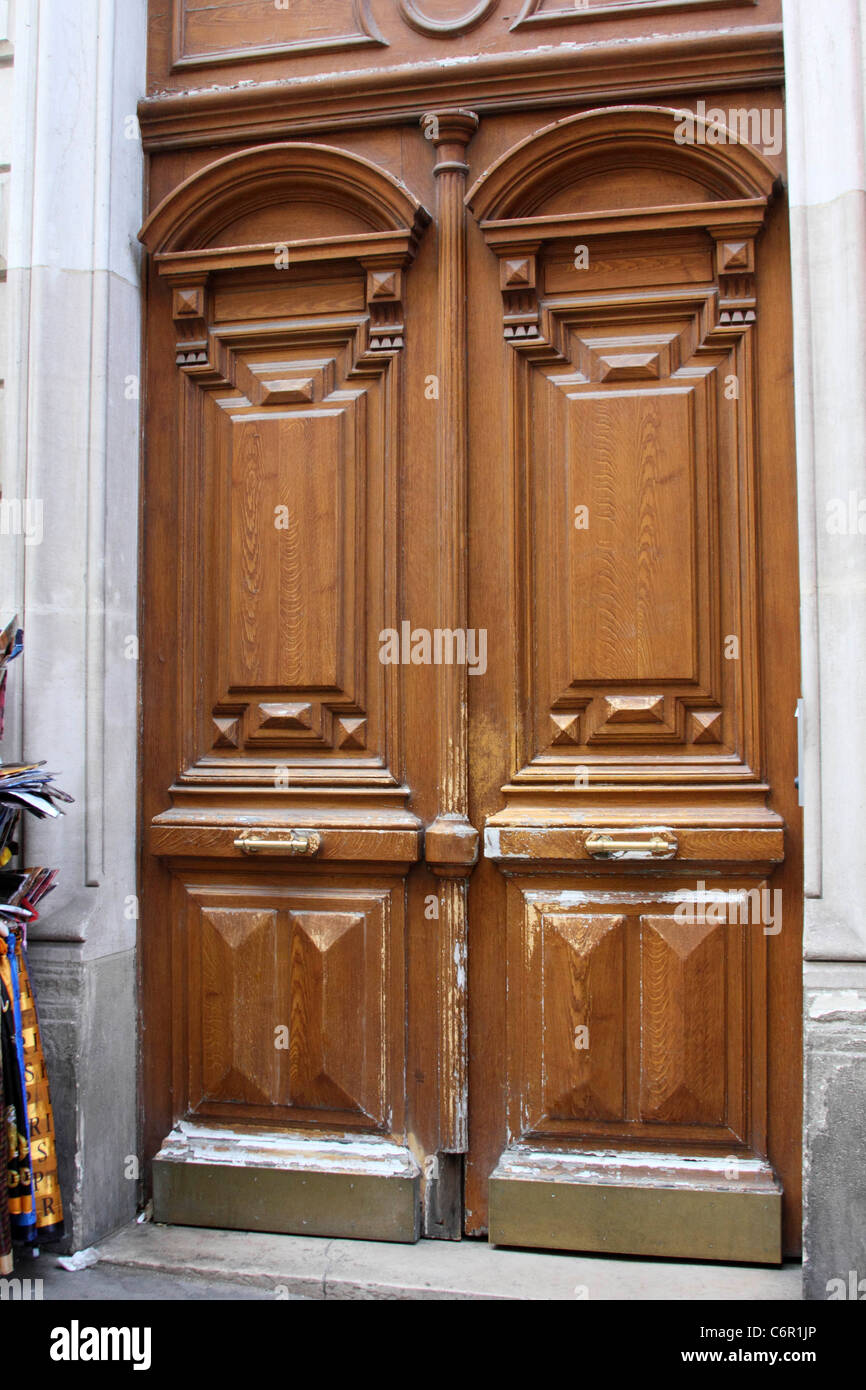 Antike französische Haustüren Architektur Stockfoto