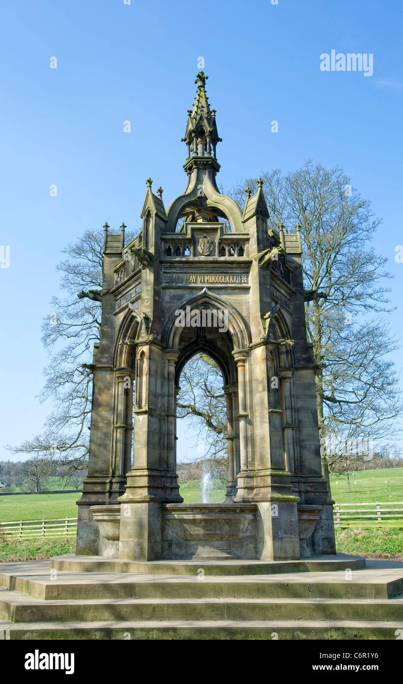 Cavendish-Denkmal und Brunnen, Bolton Abbey, North Yorkshire, England Stockfoto