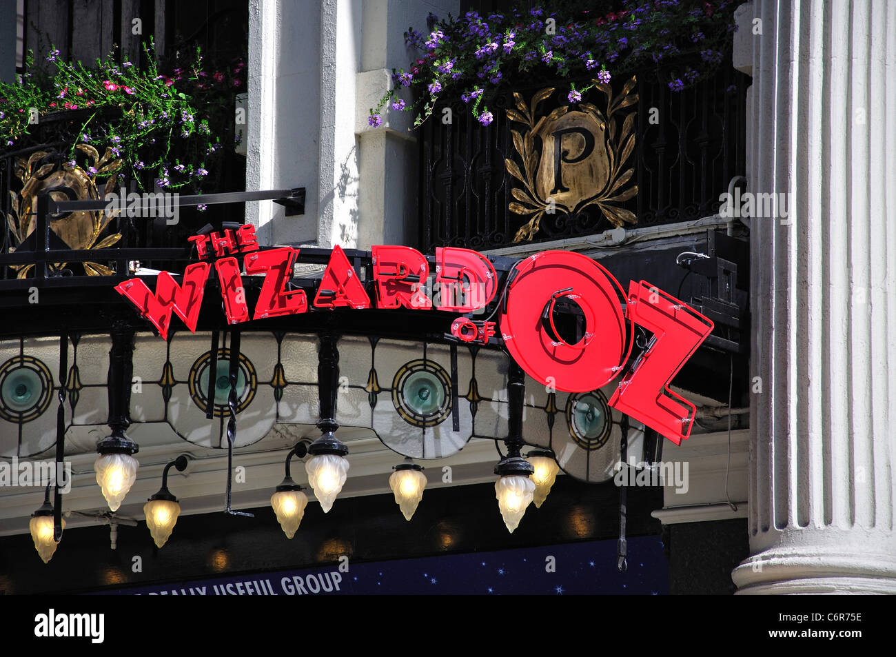 Zauberer von Oz, London Palladium Theatre, Argyll Street, Soho, West End, Westminster, Greater London, England, Vereinigtes Königreich Stockfoto
