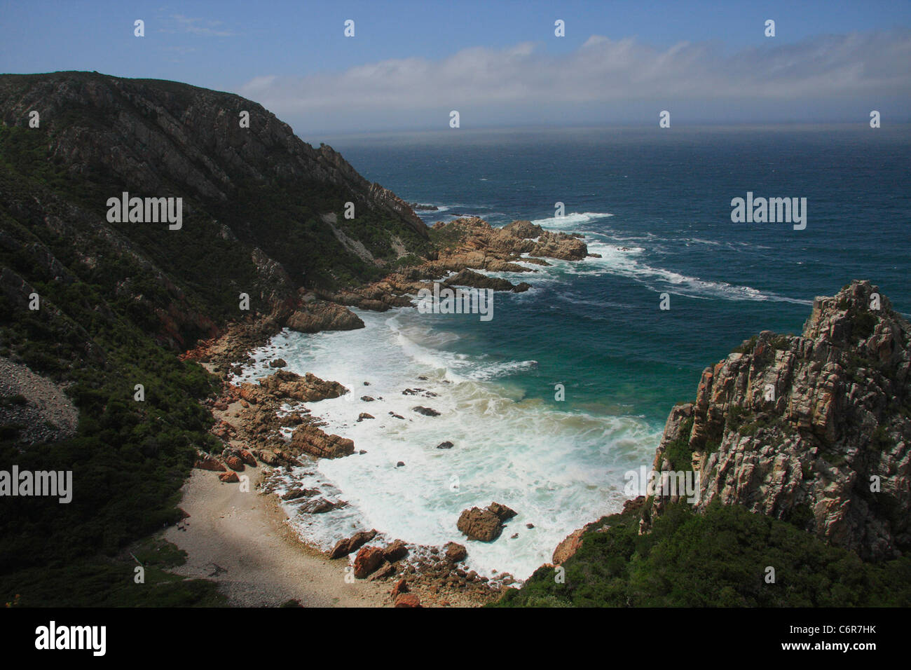 Blick über den Ozean von Höhepunkt am Hakkerville Wanderweg Stockfoto