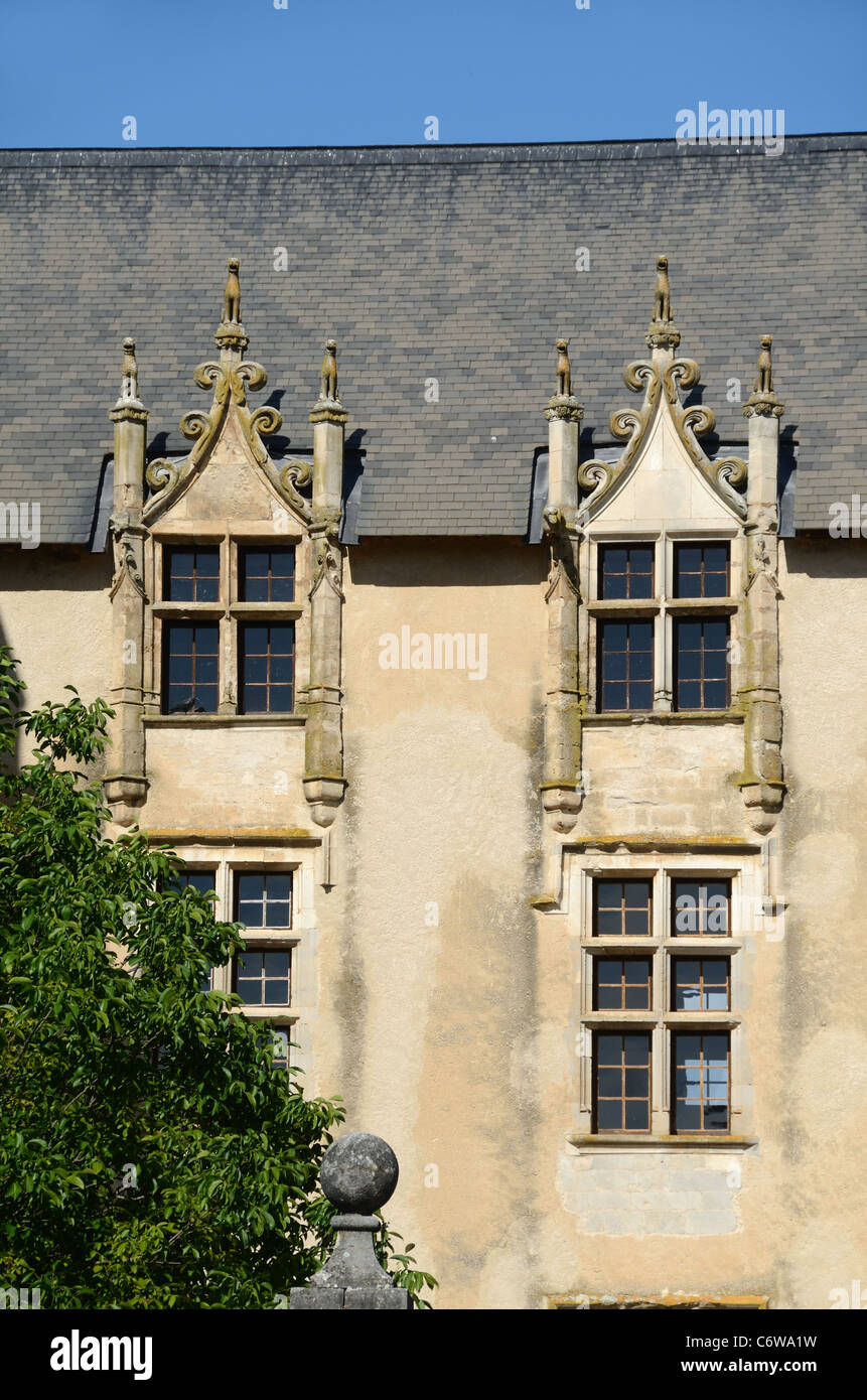 Gotische Fenster Château Allemagne-En-Provence, Provence, Frankreich Stockfoto