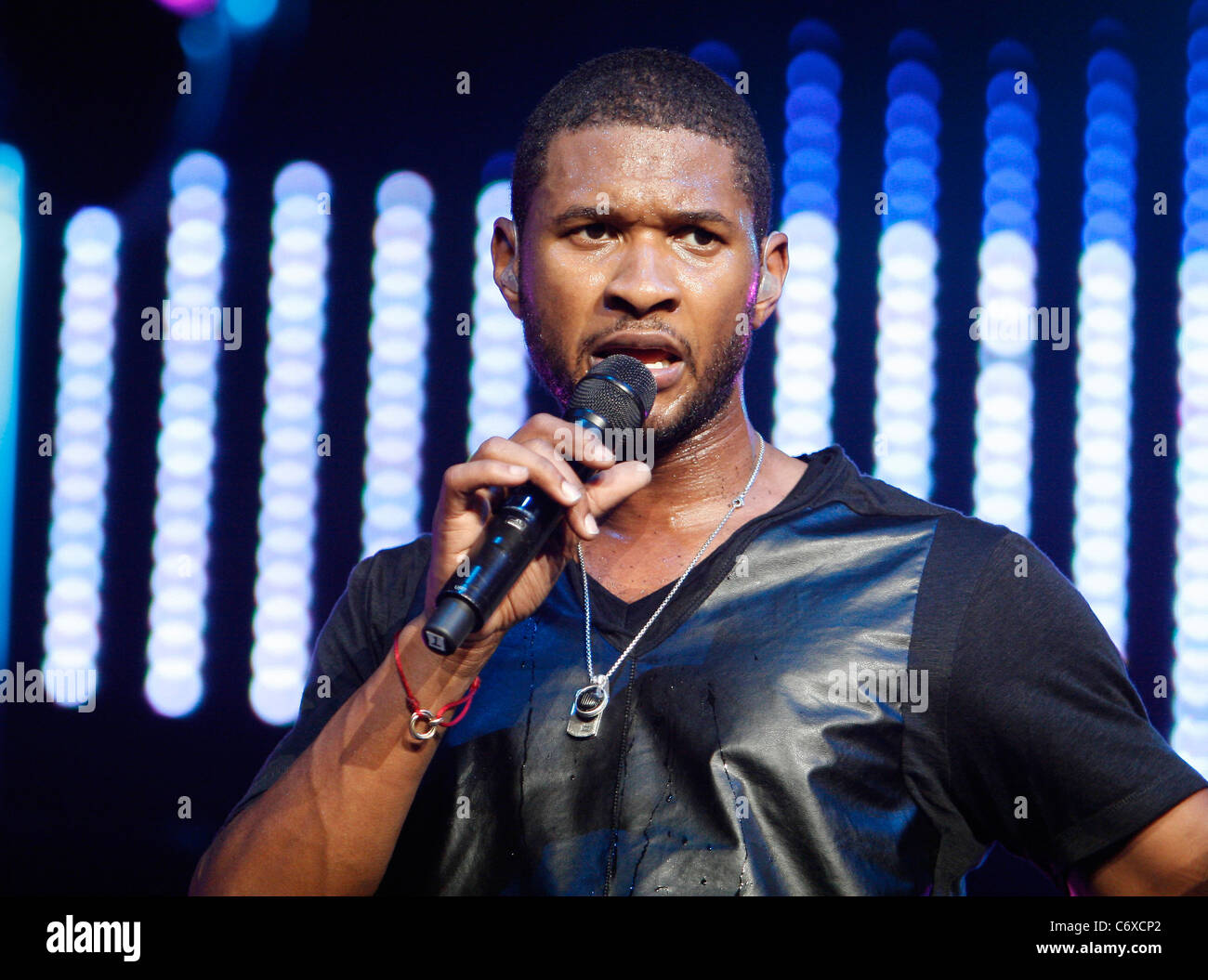 Usher KIIS FM 2010 Wango Tango Konzert - im Staples Center Los Angeles, Kalifornien - 16.05.10 Stockfoto