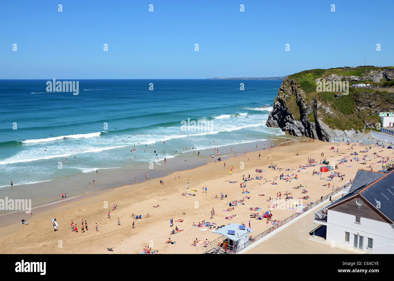 Sommer am Tolcarne Beach in Newquay, Cornwall, UK Stockfoto
