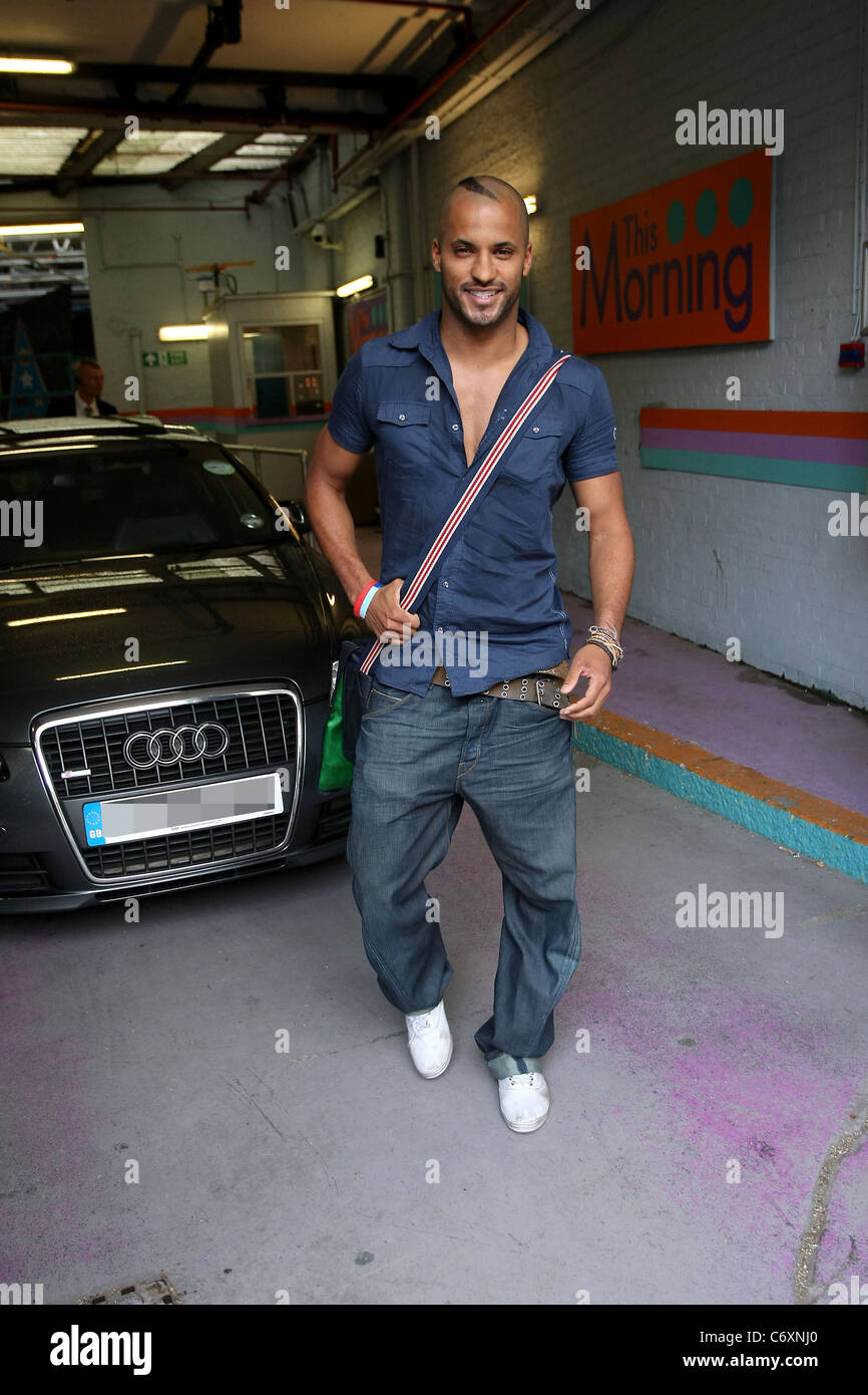 Ricky Whittle außerhalb der ITV Studios London, England - 17.05.10 Stockfoto