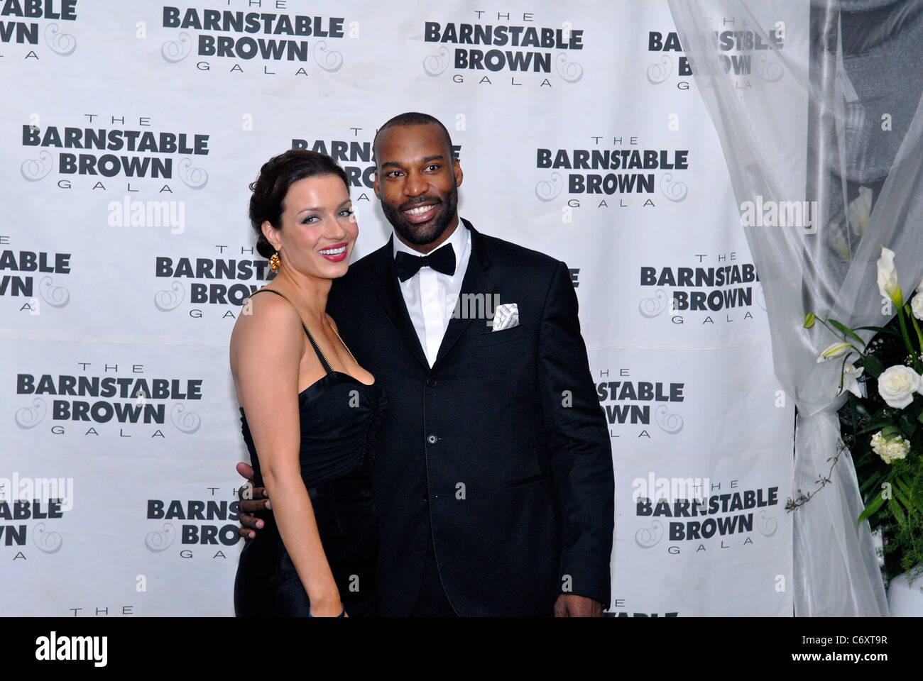 Byron Davis und Gast der Barnstable Brown Gala an der 136. Kentucky Derby Louisville, Kentucky - 30.04.10 Daniel Warren Stockfoto