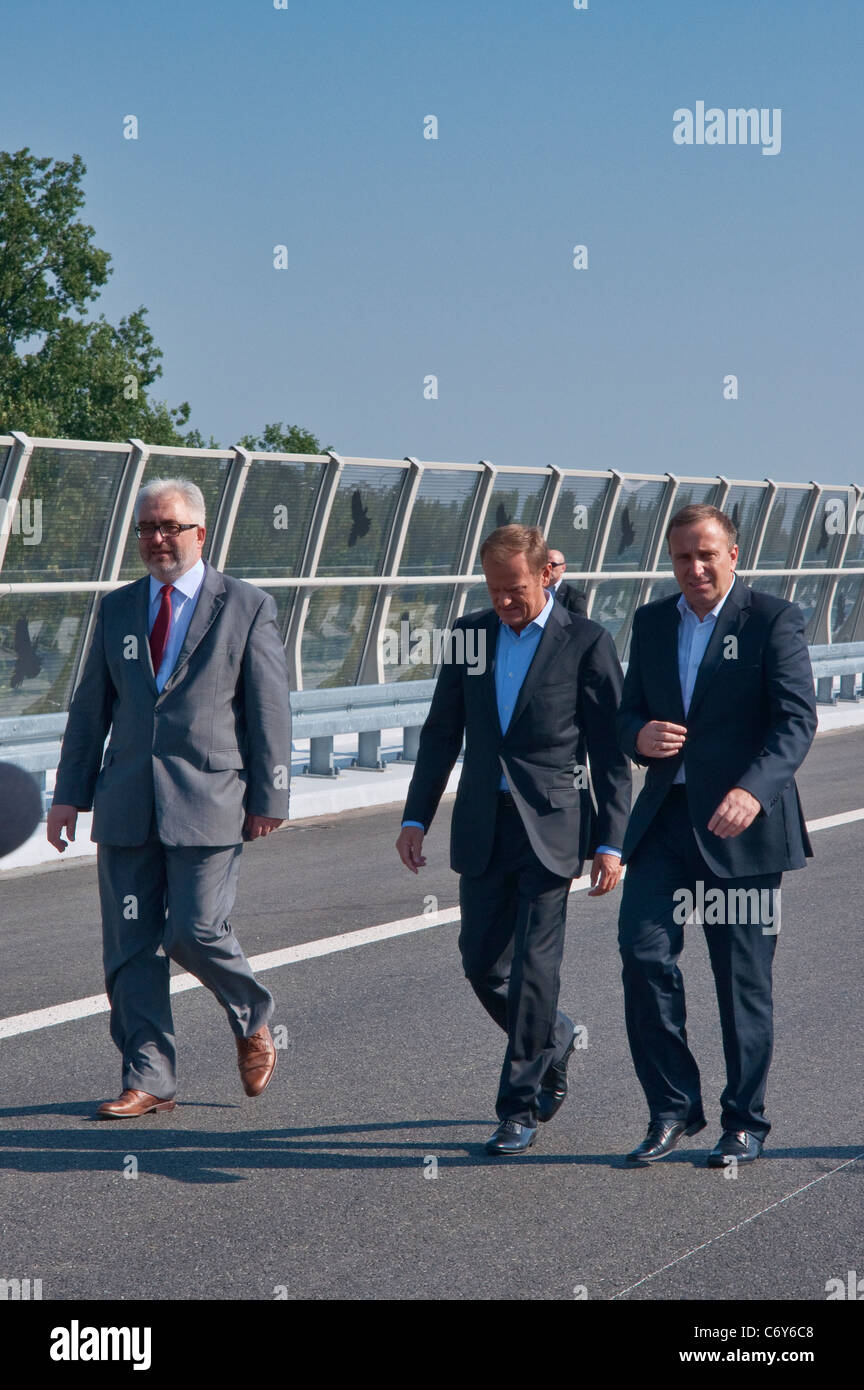 Ministerpräsident von Polen Donald Tusk, Eröffnung der neuen Redzinski-Brücke, 27. August 2011, in Wrocław, Polen Stockfoto