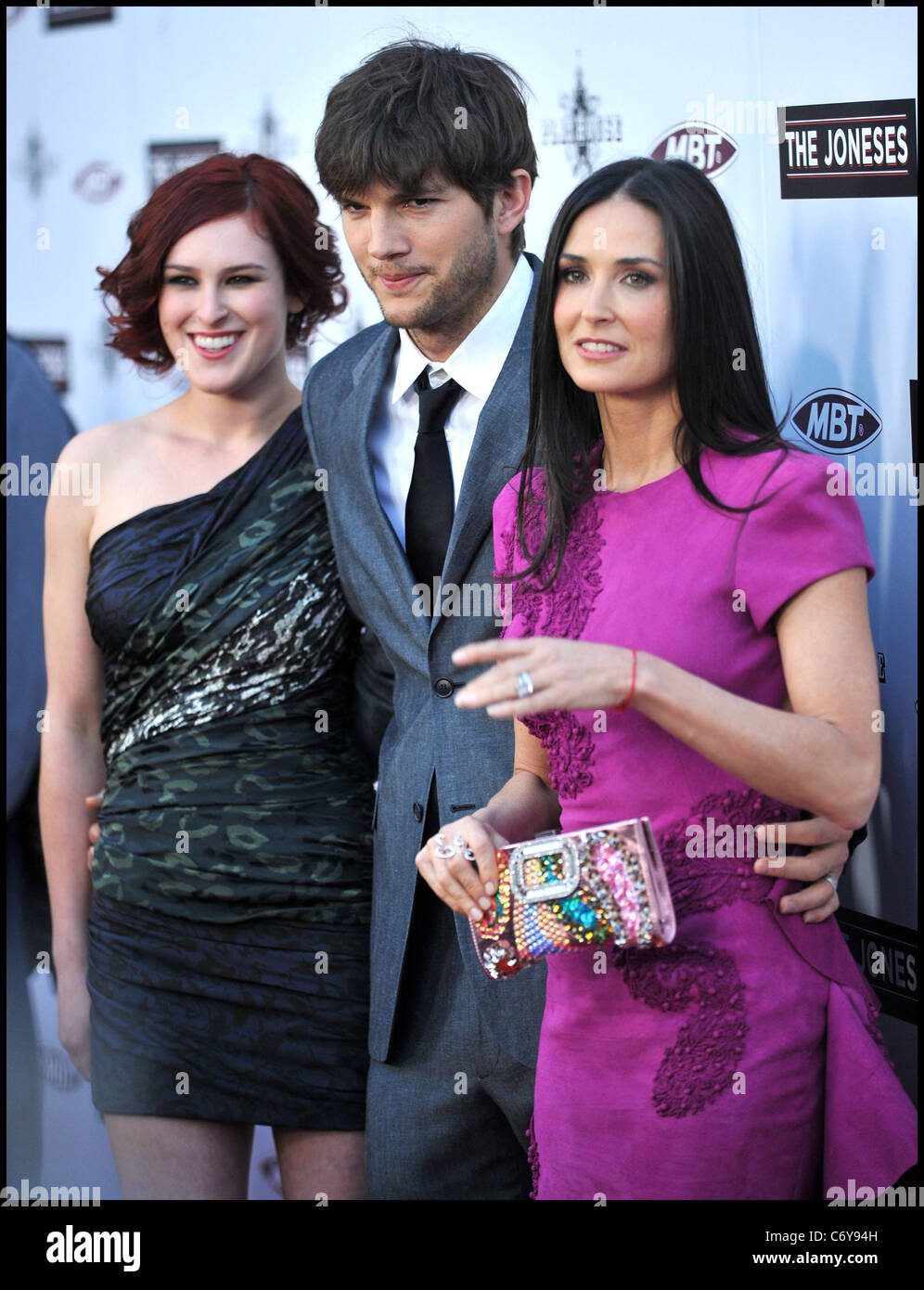 Rumer Willis, Ashton Kutcher und Demi Moore Los Angeles Premiere von "The Joneses" ArcLight
