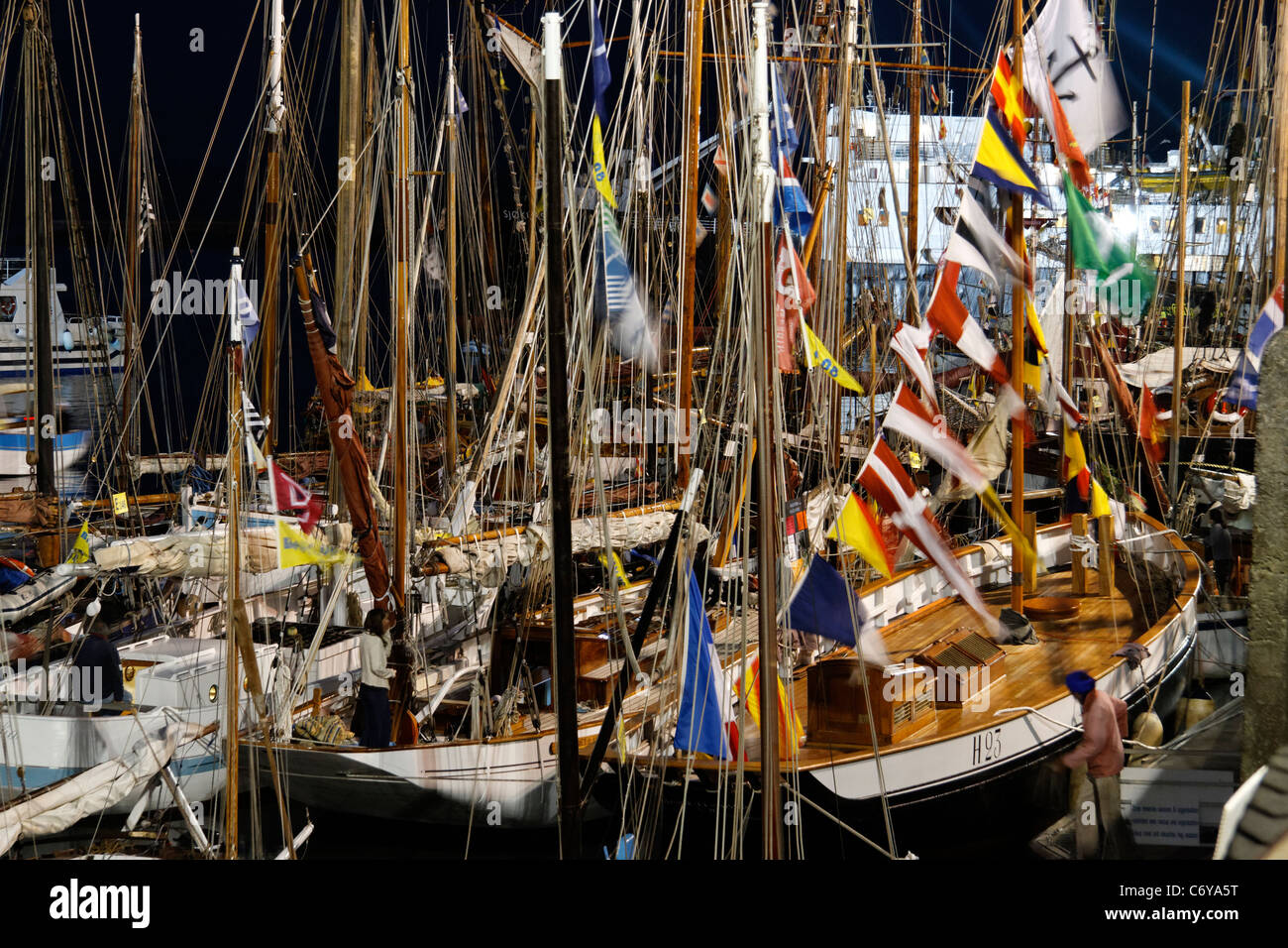 Traditionelle Boote, Brest Hafen, Maritime Festival Brest 2008 (Finistère, Bretagne, Frankreich). Stockfoto