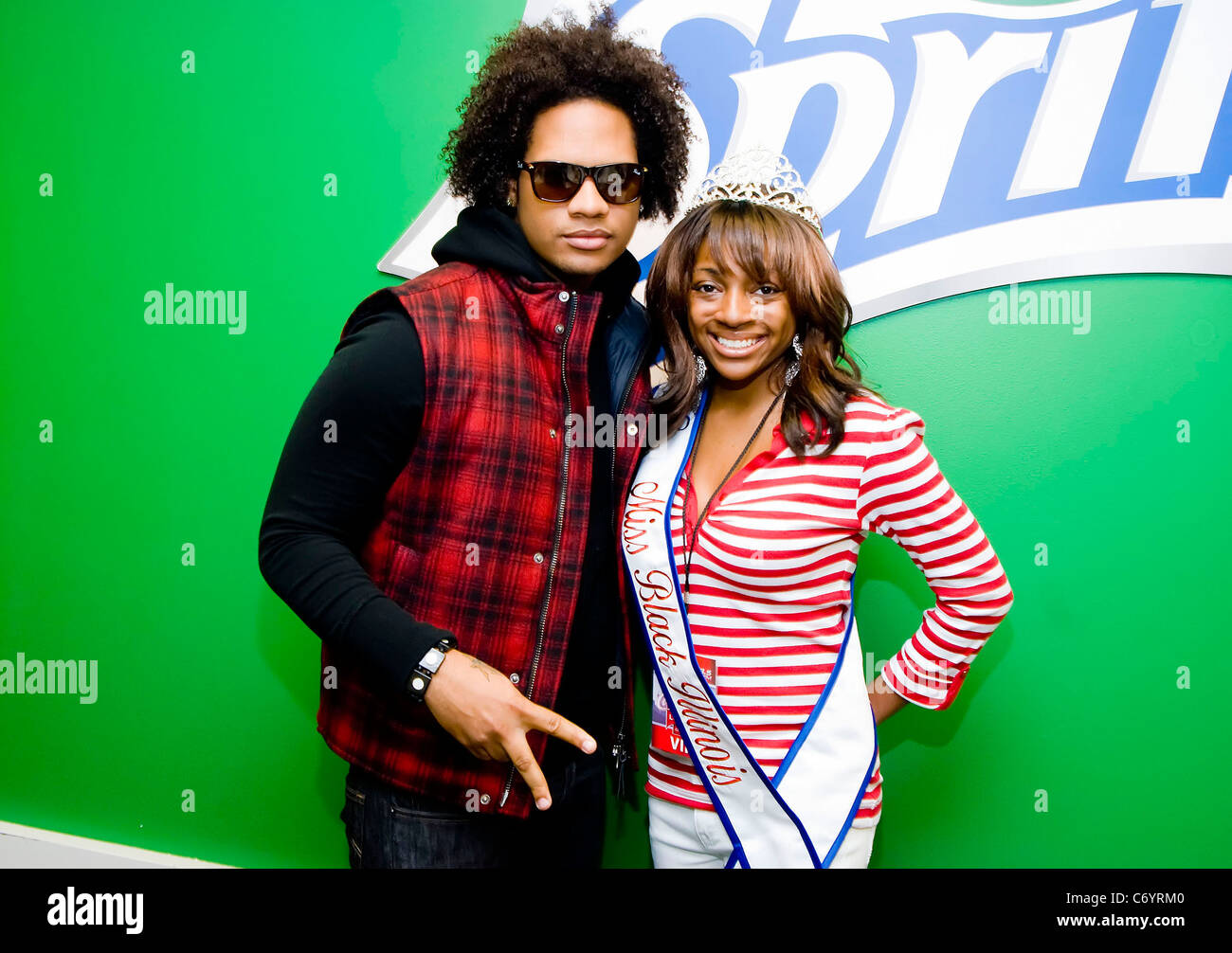 Jaicko Lawrence und Miss schwarz Illinois Danielle Riley an der 103,5 KISS FM Coco Cola Lounge Chicago, Illinois - 31.03.10 Stockfoto