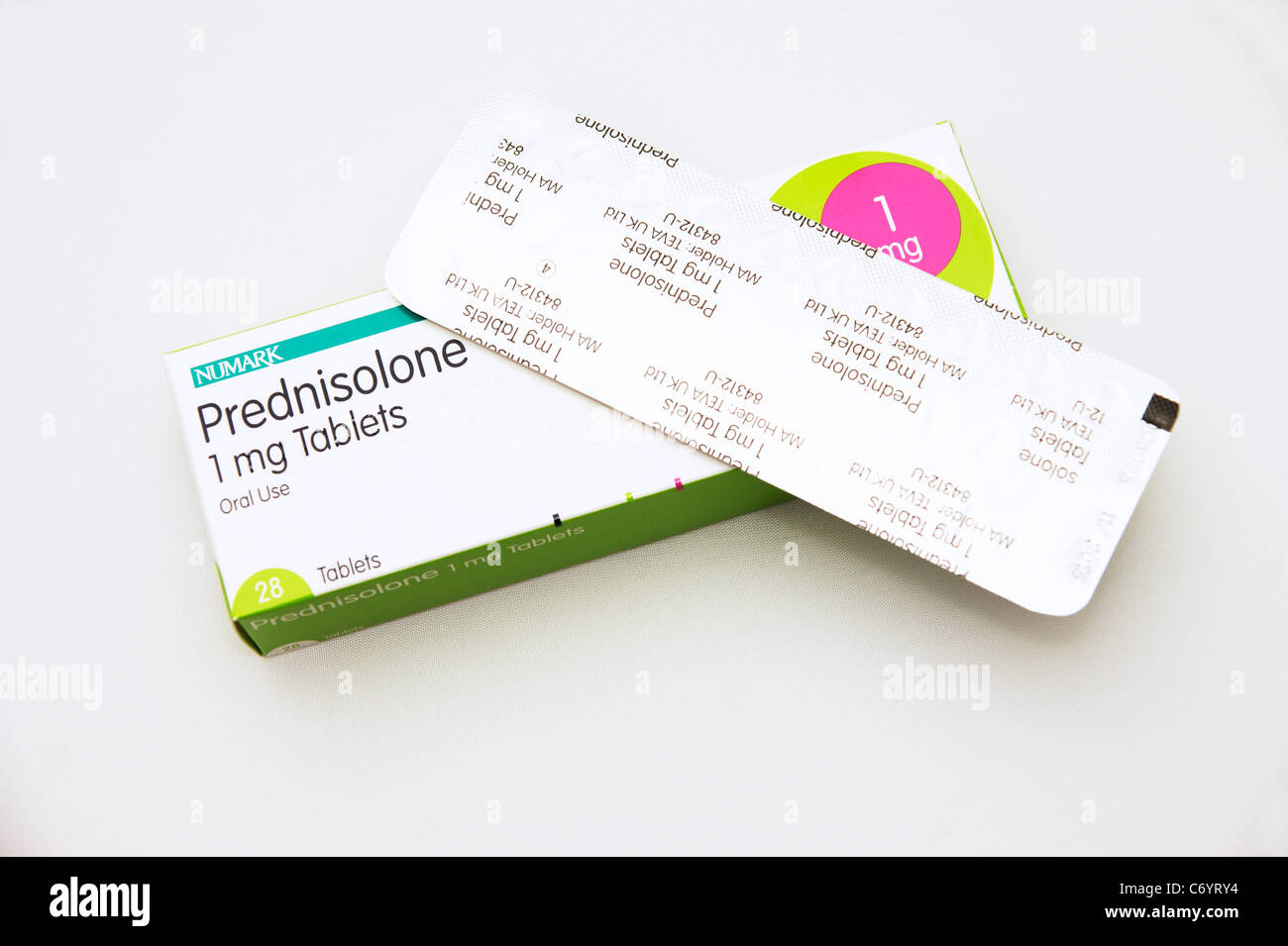 Prednisolon Tabletten Kortikosteroide (Steroide Medikamente Stockfotografie  - Alamy