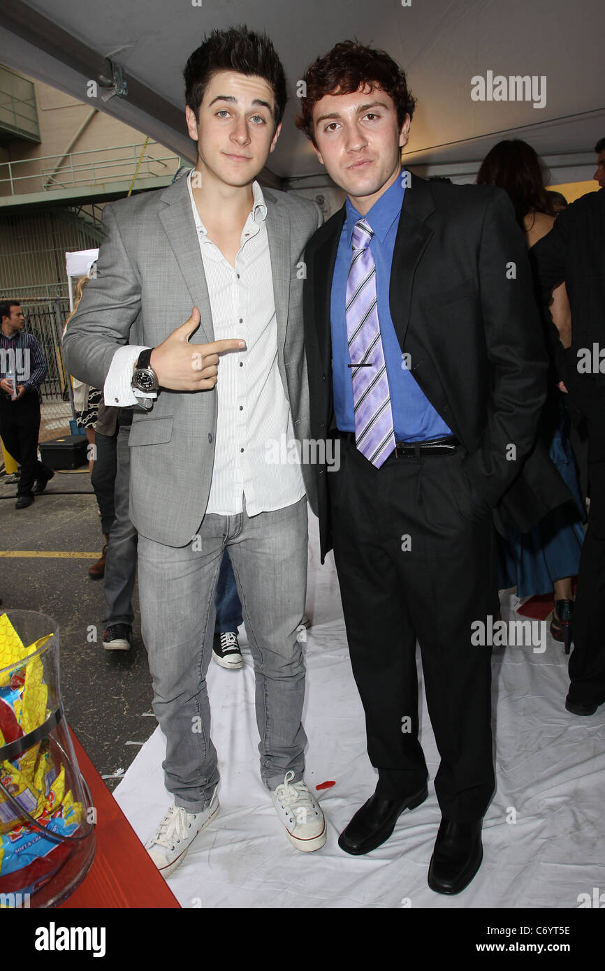 David Henrie und Daryl Sabara 2nd Annual strömendes Awards Ankünfte statt in The Orpheum Theatre Los Angeles, Kalifornien - 11.04.10 Stockfoto