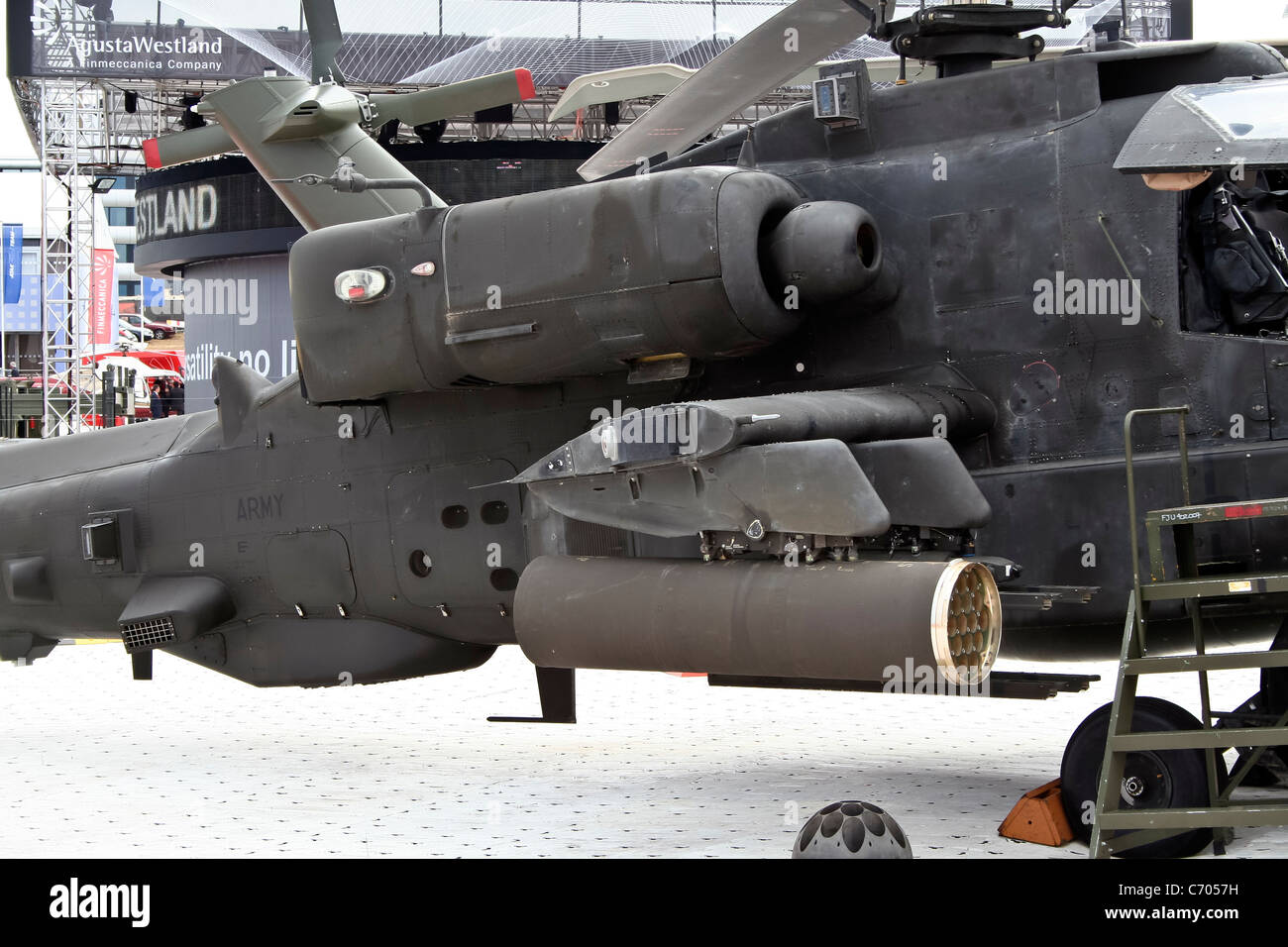 AH-64 Apache Longbow auf der Farnborough International Airshow Stockfoto