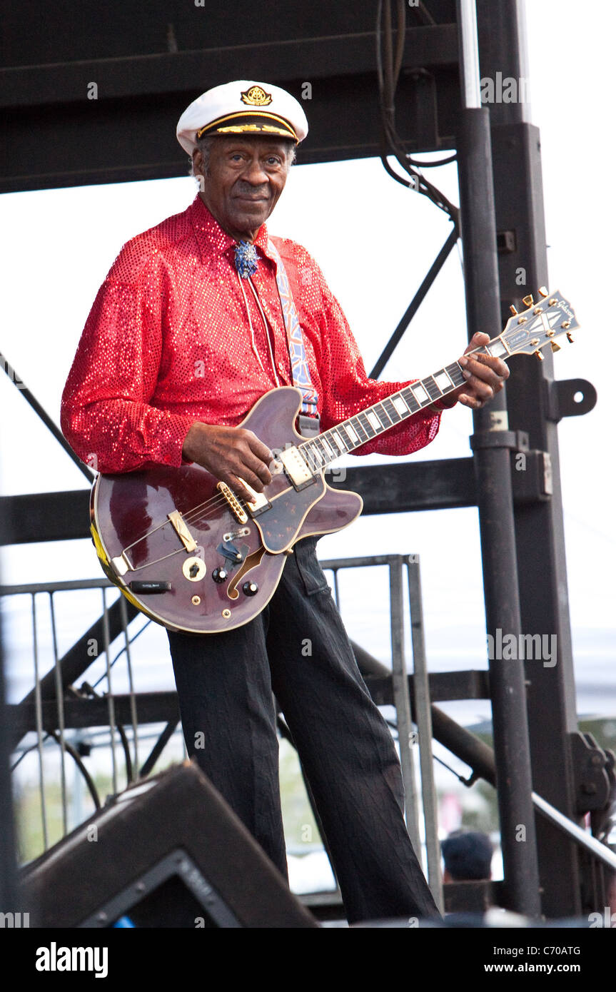 Chuck Berry (im Alter von 84) führt während des Las Vegas Rockabilly Wochenendes an der Orleans Hotel Las Vegas, Nevada - 03.04.10 Stockfoto