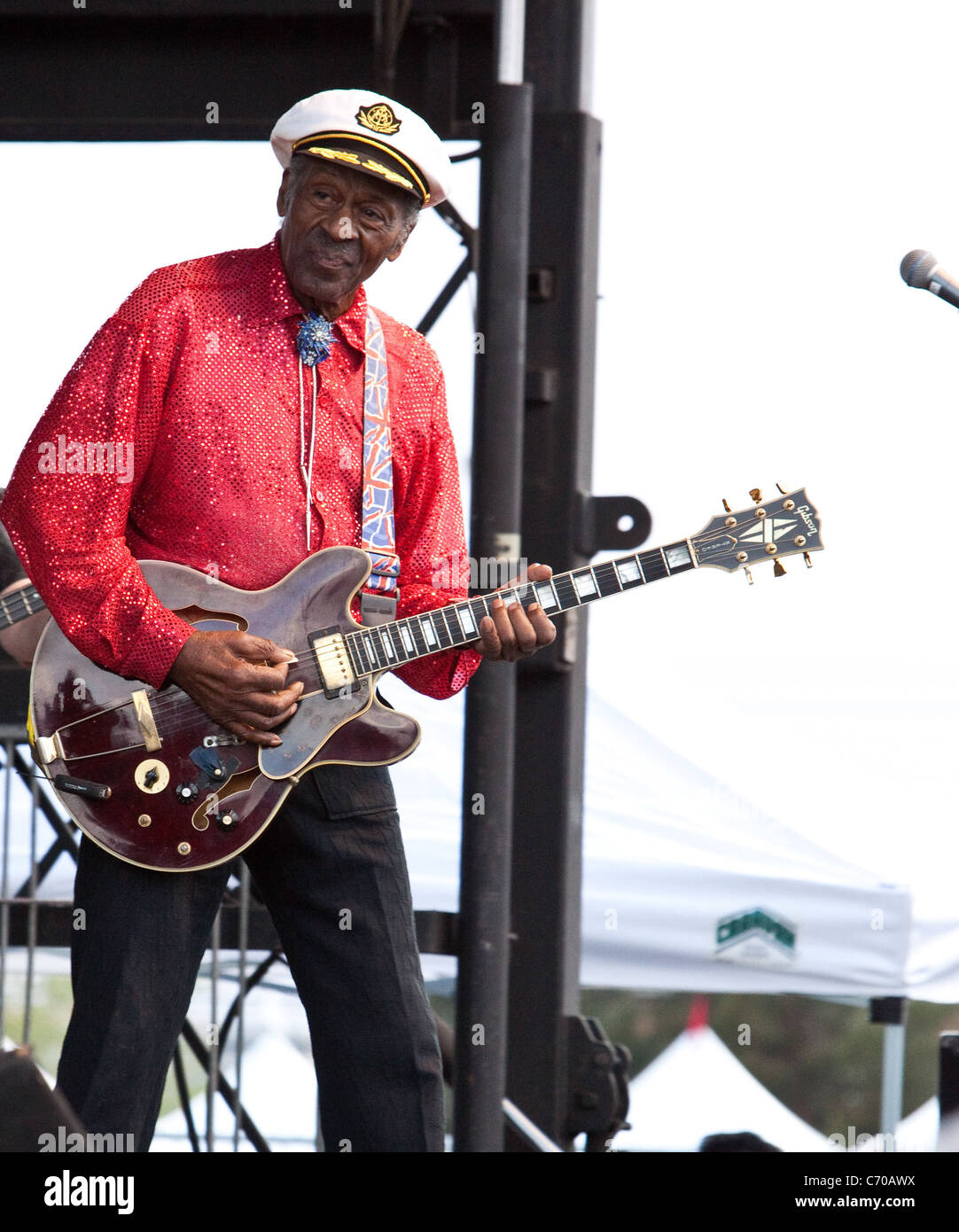 Chuck Berry (im Alter von 84) führt während des Las Vegas Rockabilly Wochenendes an der Orleans Hotel Las Vegas, Nevada - 03.04.10 Stockfoto