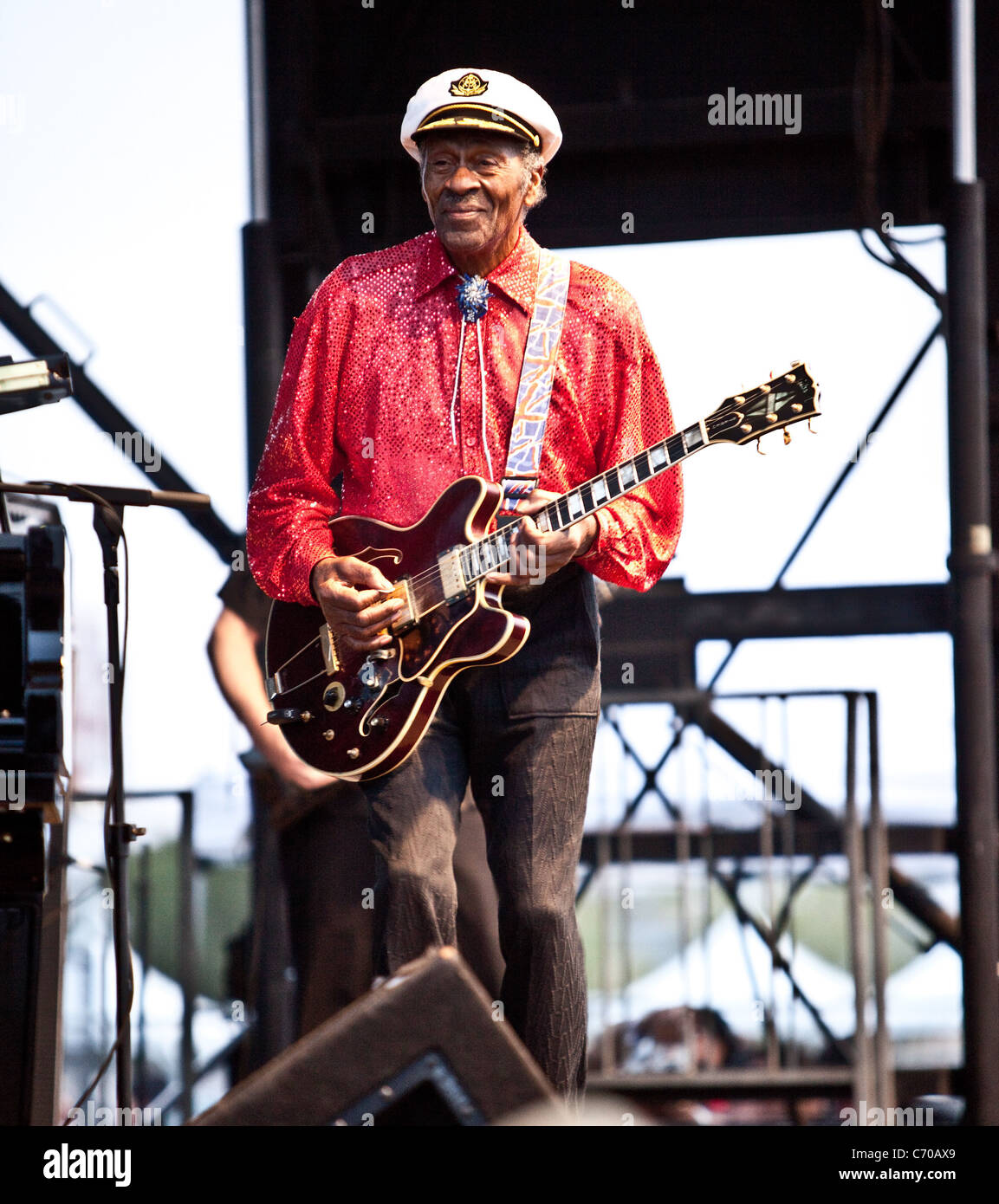 Chuck Berry (im Alter von 84) führt während des Las Vegas Rockabilly Wochenendes an der Orleans Hotel Las Vegas, Nevada - 03.04.10 Stockfoto