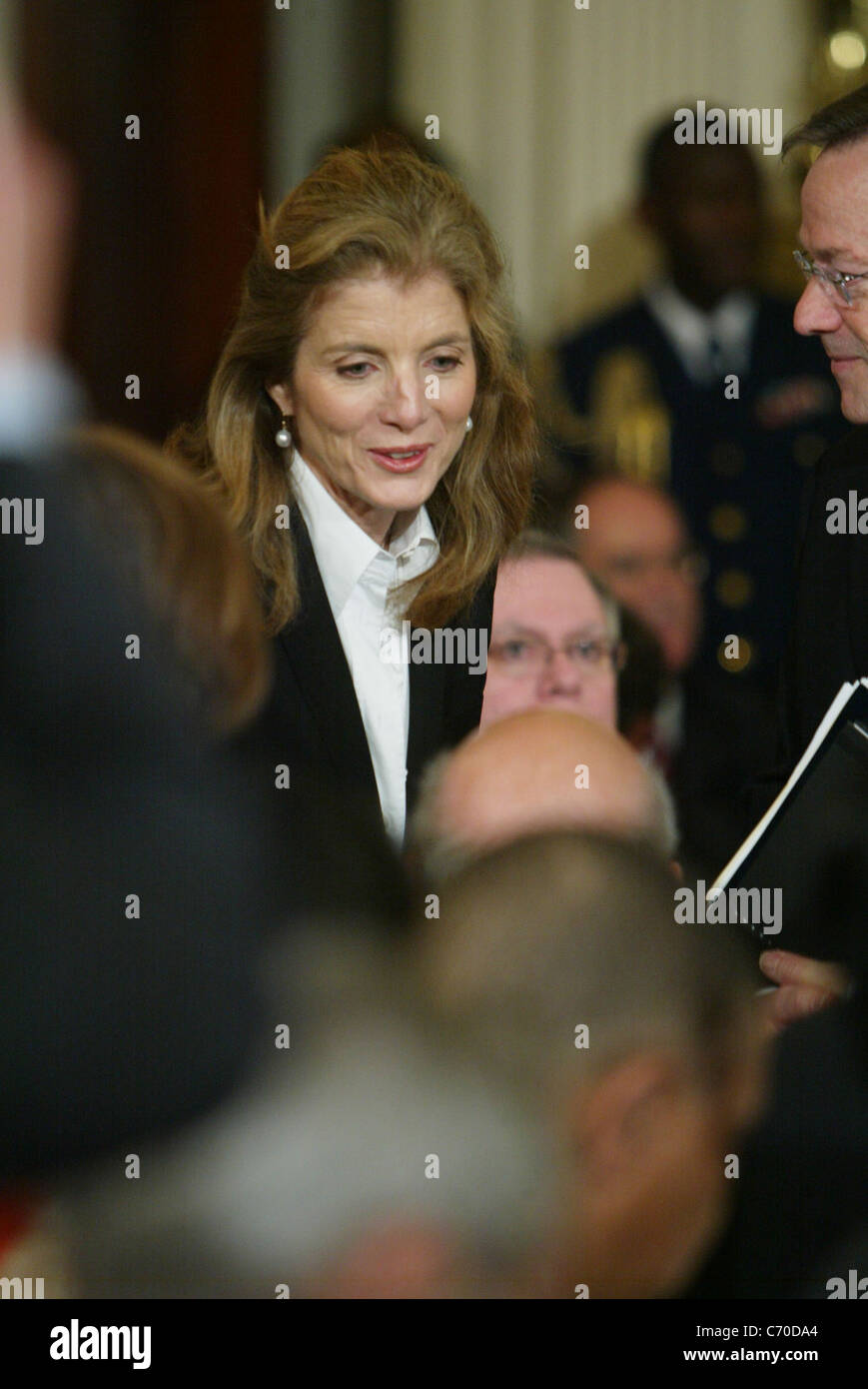 Caroline Kennedy-Schlossberg-Präsident Barack Obama unterzeichnet die Krankenversicherung Reform Bill im East Room des weißen Hauses Stockfoto Caroline Kennedy-Schlossberg-Präsident Barack Obama unterzeichnet die Krankenversicherung Reform Bill im East Room des weißen Hauses Stockfoto