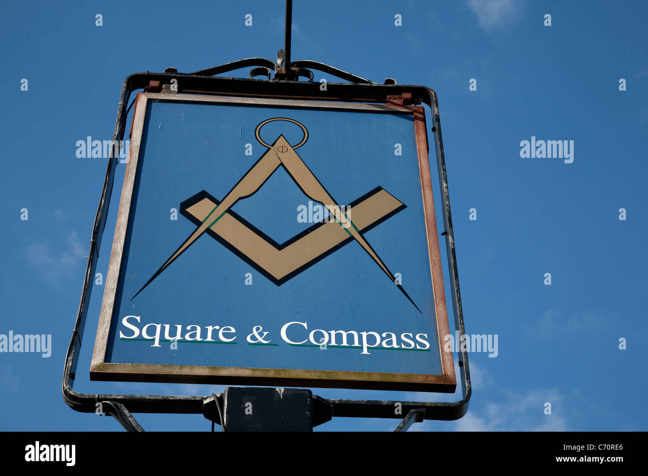 Square und Kompass Pub Schild Wert Matravers, Dorset, England, UK Stockfoto